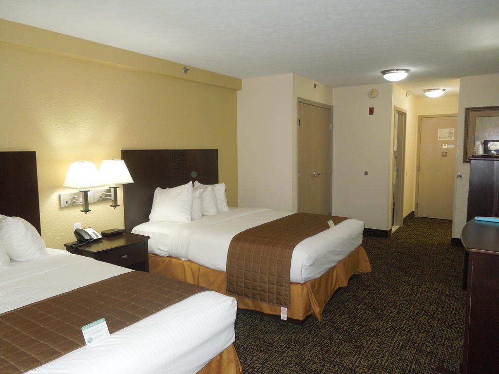 Best Western Elyria Exterior foto